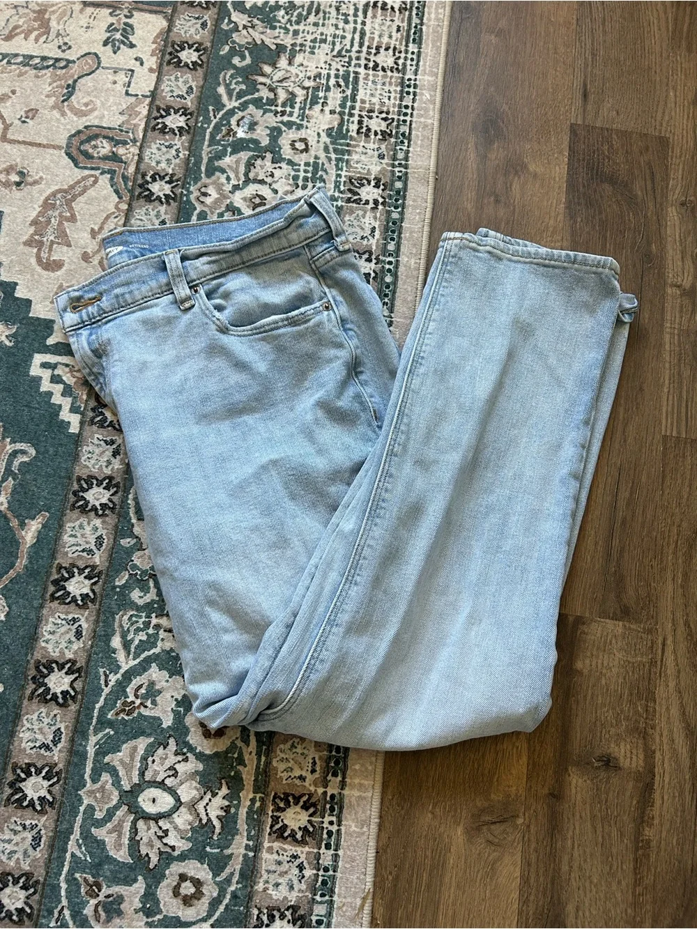 Old Navy Lightwash Boyfriend Jeans